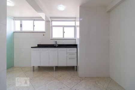 Apartamento à venda com 64m², 3 quartos e sem vagaCozinha