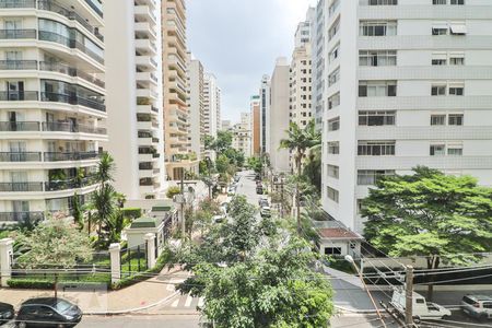 Vista de apartamento à venda com 4 quartos, 270m² em Santa Cecília, São Paulo