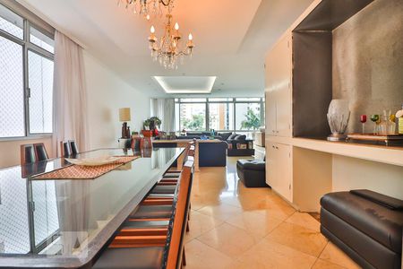 Sala de apartamento à venda com 4 quartos, 270m² em Santa Cecília, São Paulo