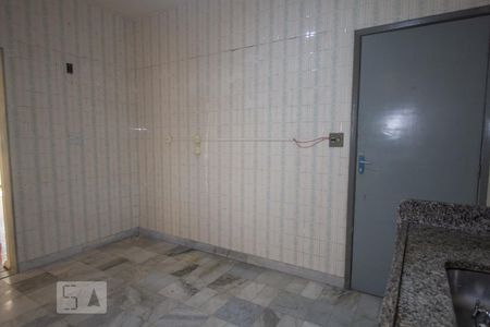 Apartamento para alugar com 61m², 2 quartos e 1 vaga Apartamento para alugar com 61m², 2 quartos e 1 vagaCozinha