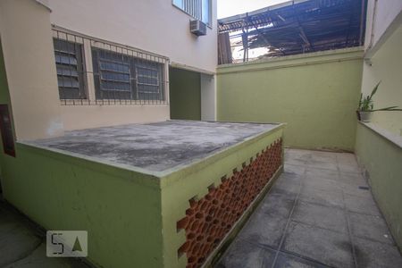 Apartamento para alugar com 61m², 2 quartos e 1 vaga Apartamento para alugar com 61m², 2 quartos e 1 vagaÁrea comum - Salão de festas