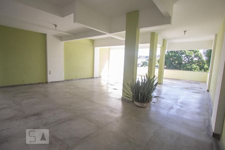 Apartamento para alugar com 61m², 2 quartos e 1 vaga Apartamento para alugar com 61m², 2 quartos e 1 vagaÁrea comum - Salão de festas