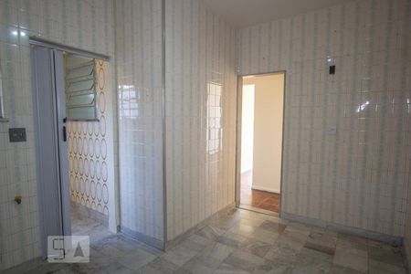 Apartamento para alugar com 61m², 2 quartos e 1 vaga Apartamento para alugar com 61m², 2 quartos e 1 vagaCozinha