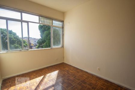Apartamento para alugar com 61m², 2 quartos e 1 vaga Apartamento para alugar com 61m², 2 quartos e 1 vagaQuarto 2
