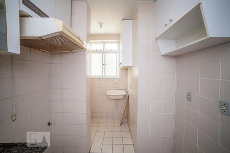 Cozinha de apartamento para alugar com 2 quartos, 65m² em Sagrada Família, Belo Horizonte
