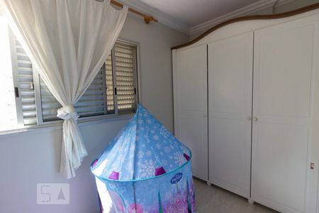 Quarto de apartamento à venda com 2 quartos, 68m² em Santa Teresinha, São Paulo