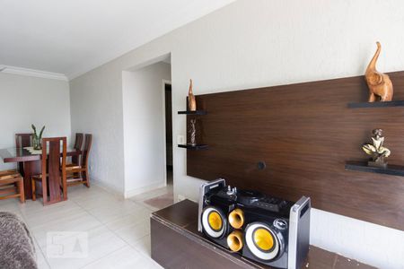 Sala de apartamento à venda com 2 quartos, 68m² em Santa Teresinha, São Paulo