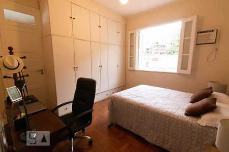 Casa à venda com 270m², 5 quartos e 1 vagaQuarto 3