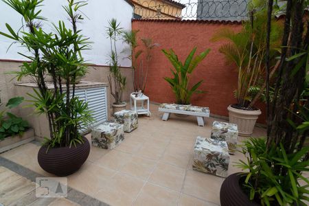 Casa à venda com 270m², 5 quartos e 1 vagaPiscina