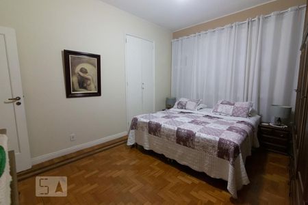 Casa à venda com 270m², 5 quartos e 1 vagaSuíte