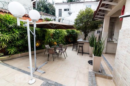 Casa à venda com 270m², 5 quartos e 1 vagaChurrasqueira