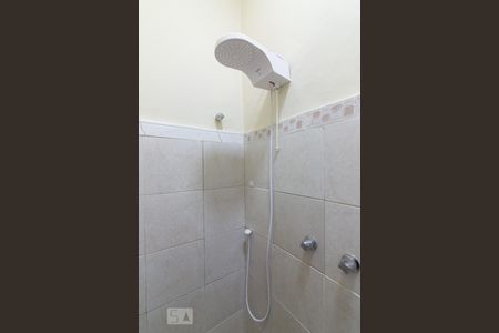 Casa à venda com 270m², 5 quartos e 1 vagaBanheiro de Serviço