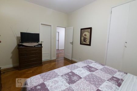 Casa à venda com 270m², 5 quartos e 1 vagaSuíte