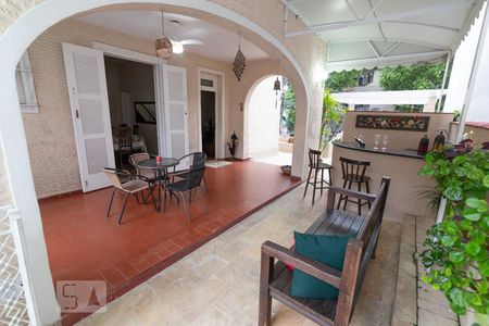 Casa à venda com 270m², 5 quartos e 1 vagaEspaço Gourmet