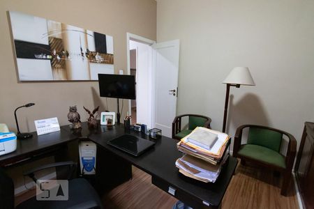 Casa à venda com 270m², 5 quartos e 1 vagaQuarto 1