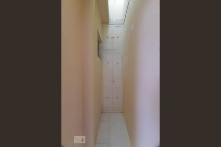 Apartamento à venda com 70m², 2 quartos e sem vaga Apartamento à venda com 70m², 2 quartos e sem vagaDespensa