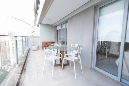 Varanda da Sala de apartamento para alugar com 1 quarto, 67m² em Vila Nova Conceição, São Paulo