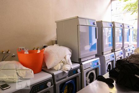 Apartamento à venda com 67m², 1 quarto e 2 vagasLavanderia