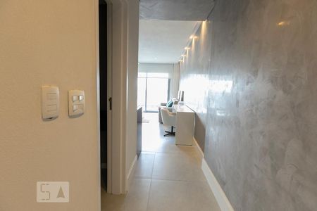 Apartamento à venda com 67m², 1 quarto e 2 vagasCorredor