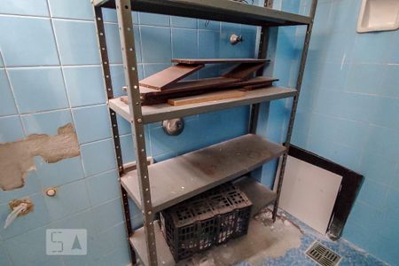 Apartamento para alugar com 90m², 2 quartos e 1 vaga Apartamento para alugar com 90m², 2 quartos e 1 vagaBanheiro de Serviço