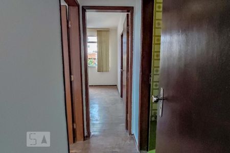 Corredor de apartamento para alugar com 2 quartos, 90m² em São Lucas, Belo Horizonte