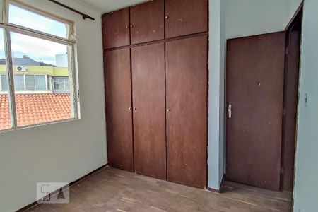 Quarto 1 de apartamento para alugar com 2 quartos, 90m² em São Lucas, Belo Horizonte