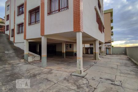 Apartamento para alugar com 90m², 2 quartos e 1 vaga Apartamento para alugar com 90m², 2 quartos e 1 vagaGaragem