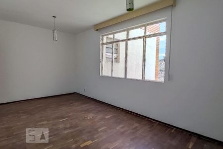 Sala de apartamento para alugar com 2 quartos, 90m² em São Lucas, Belo Horizonte
