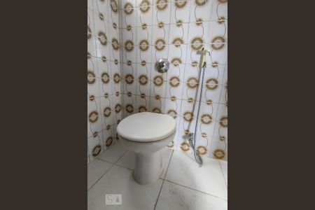 Apartamento para alugar com 90m², 2 quartos e 1 vaga Apartamento para alugar com 90m², 2 quartos e 1 vagaBanheiro da Suíte