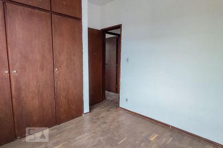 Quarto 1 de apartamento para alugar com 2 quartos, 90m² em São Lucas, Belo Horizonte