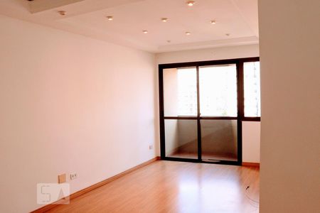 Sala de apartamento para alugar com 2 quartos, 67m² em Vila Gumercindo, São Paulo
