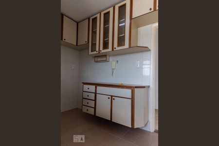 Apartamento para alugar com 62m², 2 quartos e 1 vaga Apartamento para alugar com 62m², 2 quartos e 1 vagaCozinha