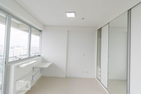 Quarto de kitnet/studio para alugar com 1 quarto, 34m² em Centro, Osasco
