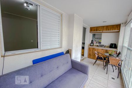 Apartamento para alugar com 73m², 2 quartos e 2 vagasVaranda