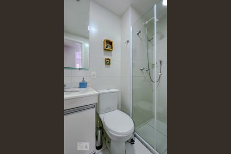 Apartamento para alugar com 73m², 2 quartos e 2 vagasBanheiro