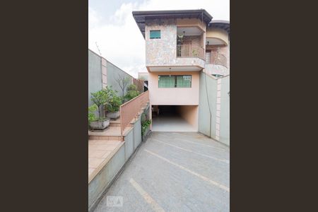 Casa à venda com 250m², 3 quartos e 7 vagasFachada