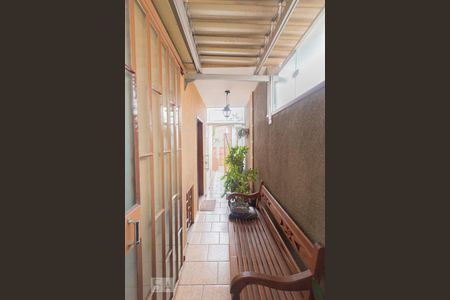 Casa à venda com 250m², 3 quartos e 7 vagasCorredor