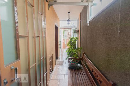 Casa à venda com 250m², 3 quartos e 7 vagasCorredor