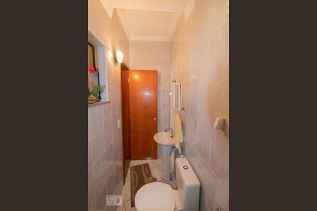 Casa à venda com 250m², 3 quartos e 7 vagasBanheiro Garagem