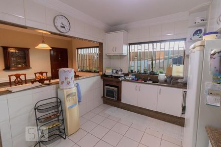 Casa à venda com 250m², 3 quartos e 7 vagasCozinha