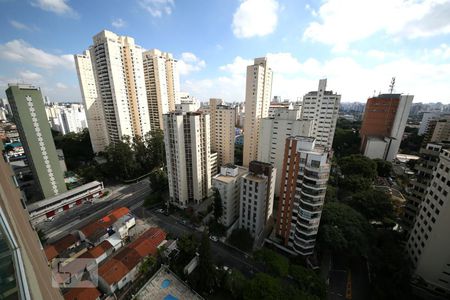 Vista de apartamento à venda com 4 quartos, 210m² em Campo Belo, São Paulo