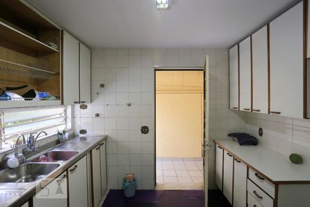 Casa à venda com 125m², 3 quartos e 2 vagasCozinha