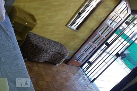 Quarto 3 de casa para alugar com 3 quartos, 125m² em Jardim Heliomar, São Paulo