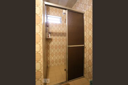 Casa à venda com 125m², 3 quartos e 2 vagasBanheiro