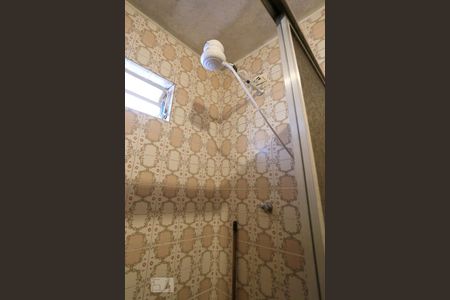 Casa à venda com 125m², 3 quartos e 2 vagasBanheiro