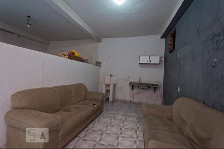 Casa para alugar com 75m², 2 quartos e sem vagaLavanderia
