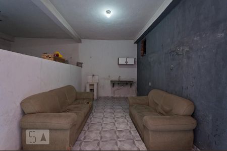 Casa para alugar com 75m², 2 quartos e sem vagaLavanderia