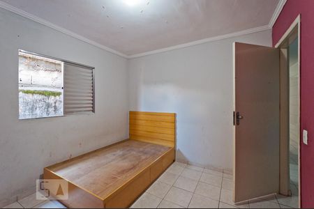 Quarto 2 de casa para alugar com 2 quartos, 75m² em Jardim Matarazzo, São Paulo