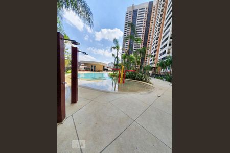 Apartamento à venda com 39m², 1 quarto e sem vagaÁrea comum - Piscina