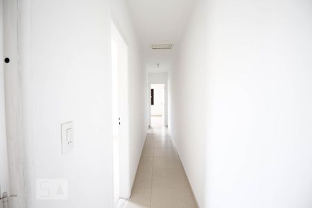 Casa para alugar com 150m², 3 quartos e 4 vagasCorredor